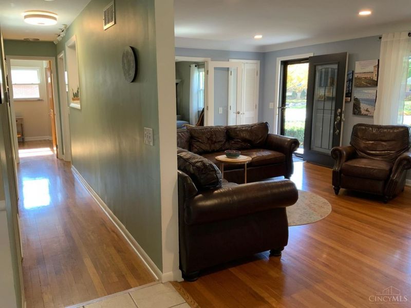 10250 Kerrianna Drive, Montgomery, OH 45242 Photo 19