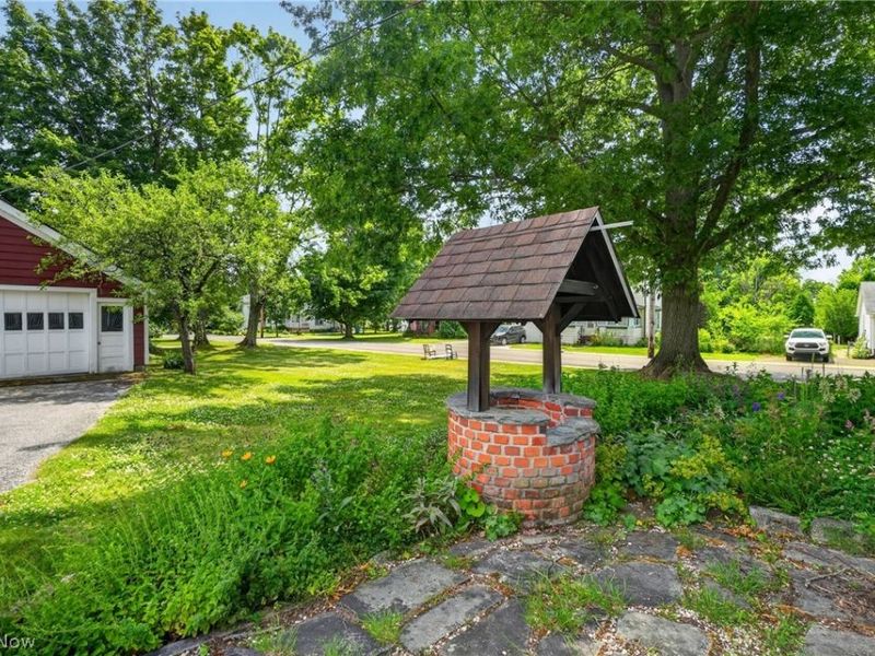 13721 Spring Street , Burton, OH 44021 Photo 10