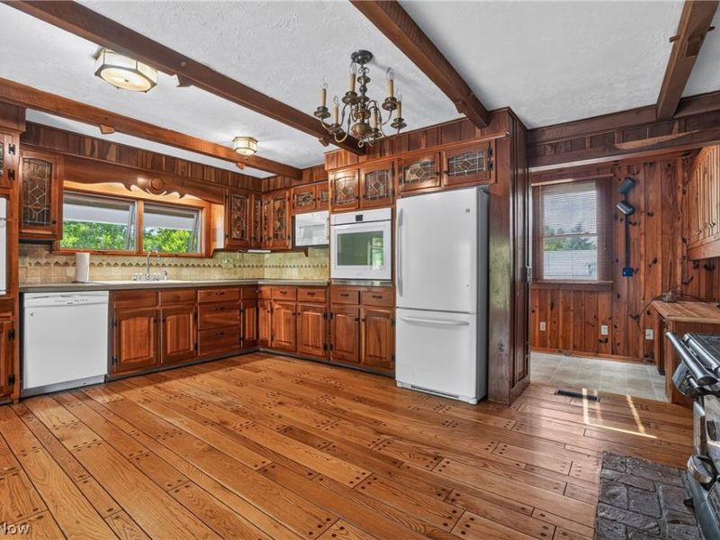 13721 Spring Street, Burton, OH 44021 Photo 25