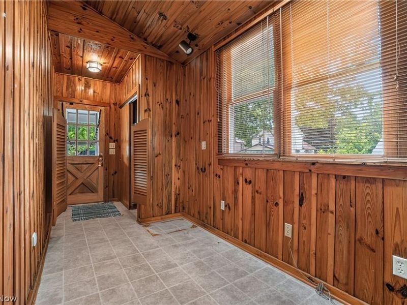 13721 Spring Street, Burton, OH 44021 Photo 34