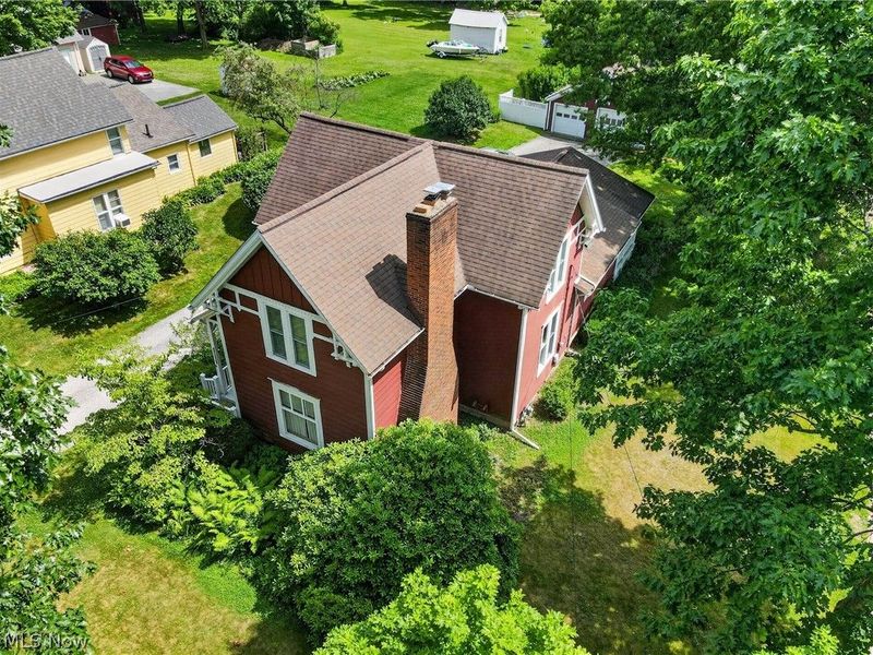 13721 Spring Street, Burton, OH 44021 Photo 6