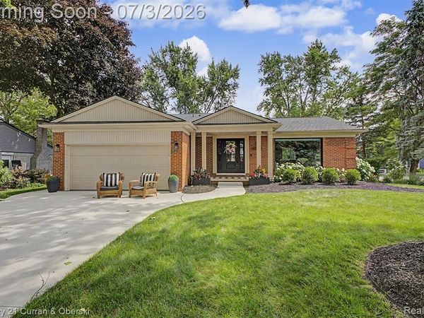 42299 Sunnydale Lane, Northville Twp, MI 48168