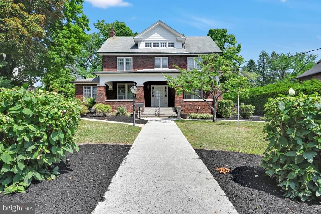 1920 MARKET STREET , CAMP HILL, PA 17011