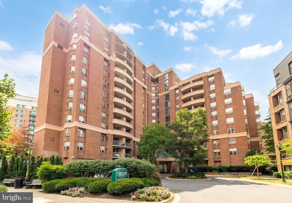 4808 MOORLAND LANE , BETHESDA, MD 20814