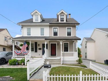 47 WALNUT AVENUE, BERWYN, PA 19312