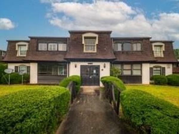153 Rue Fontaine, Lithonia, GA 30038