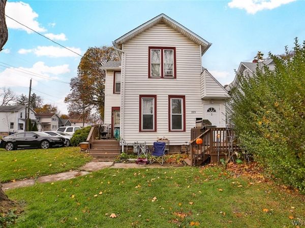 223 Church Street , Lockport, NY 14094