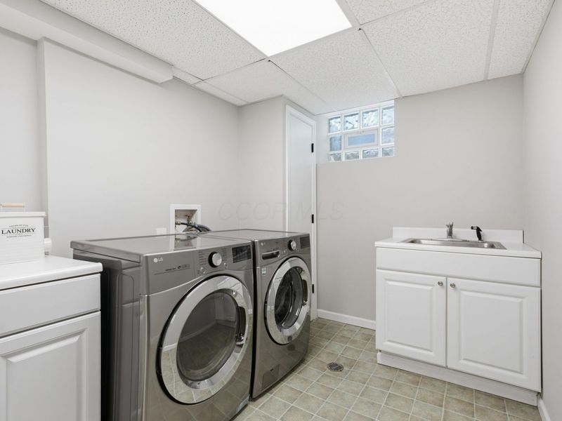 2693 Bryden Road , Columbus, OH 43209 Photo 38