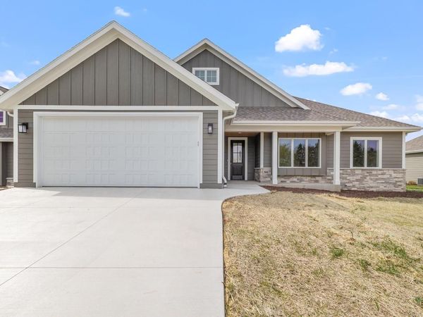 301 Fairway Meadows LANE, Sheboygan Falls, WI 53085