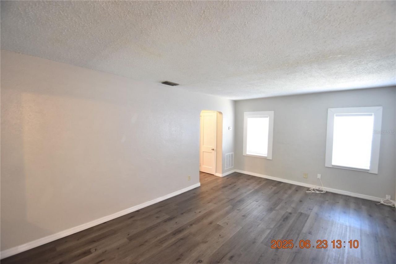 200 24th Street S, Saint Petersburg, FL 33712 Photo