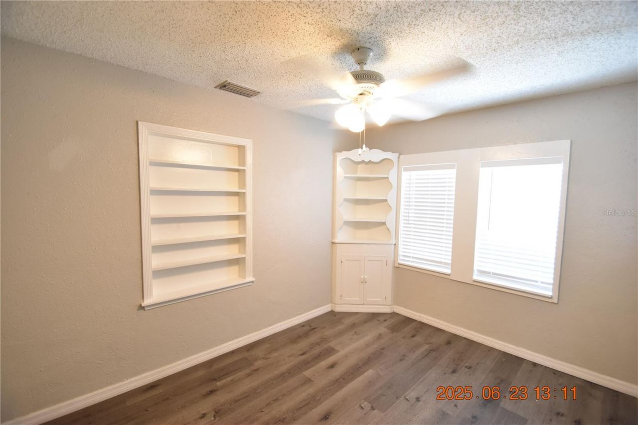 200 24th Street S, Saint Petersburg, FL 33712 Photo