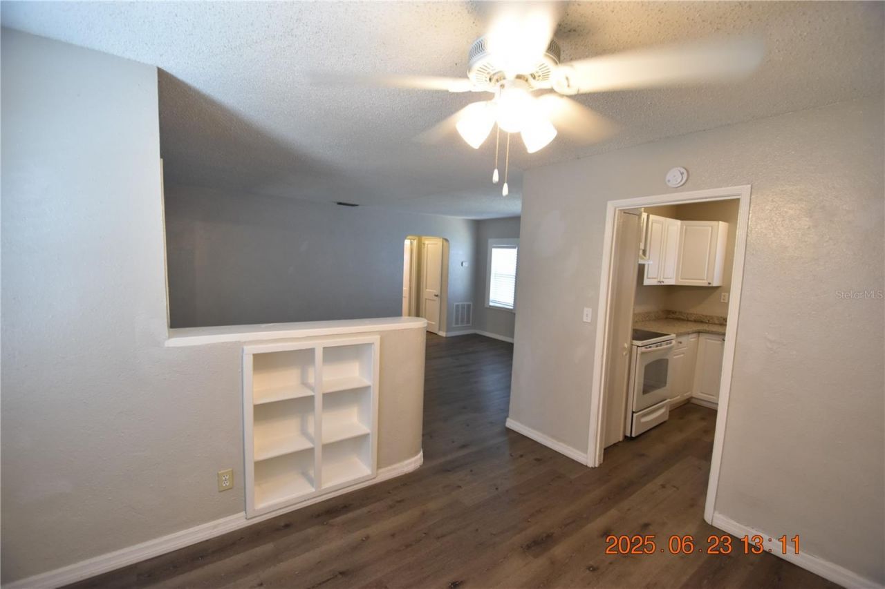 200 24th Street S, Saint Petersburg, FL 33712 Photo