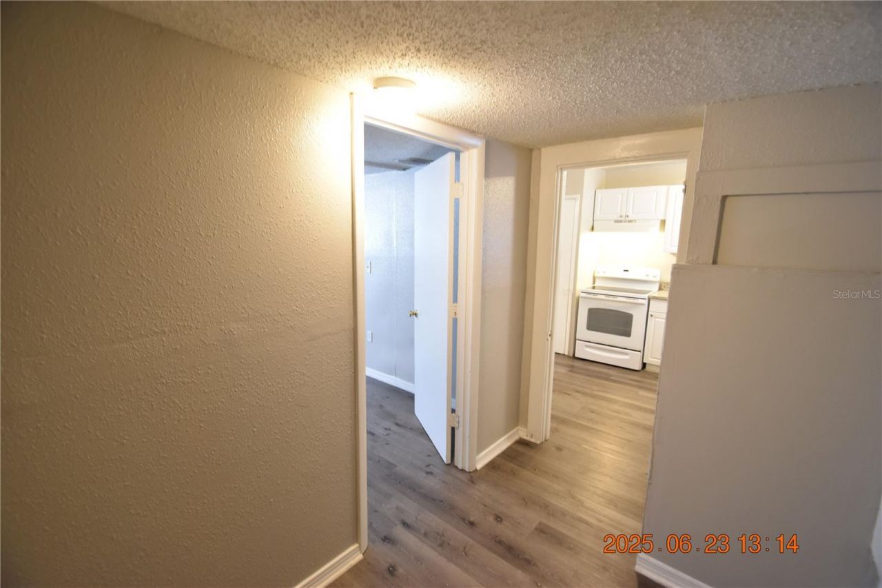 200 24th Street S, Saint Petersburg, FL 33712 Photo