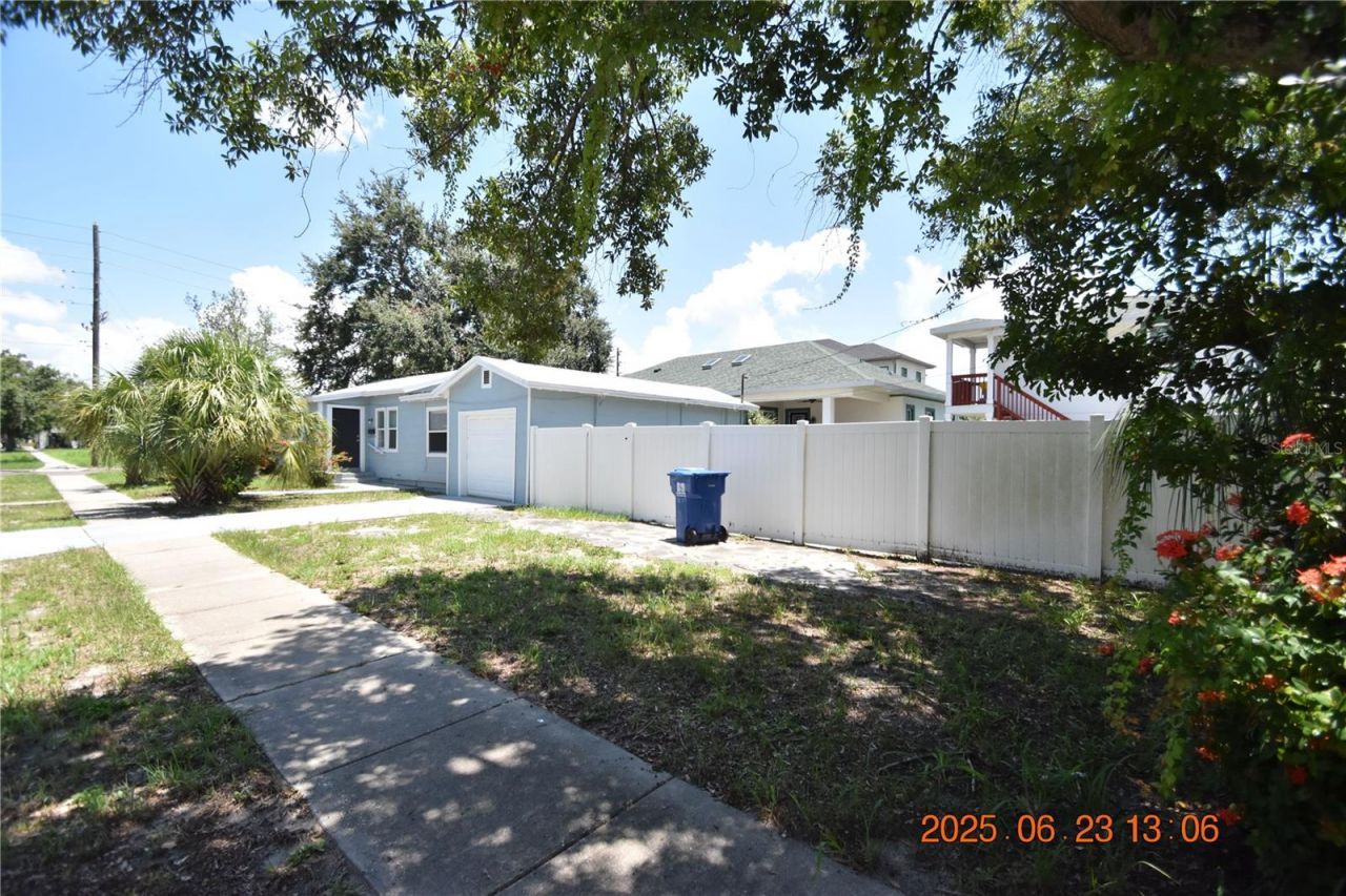 200 24th Street S, Saint Petersburg, FL 33712 Photo