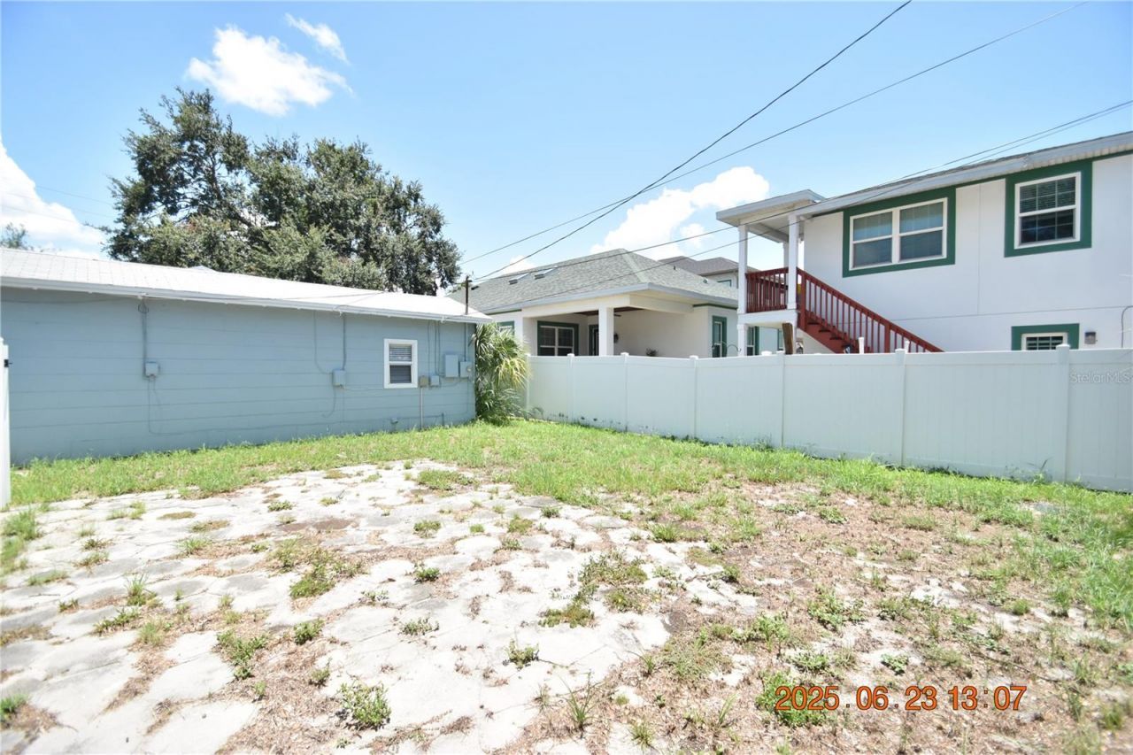 200 24th Street S, Saint Petersburg, FL 33712 Photo