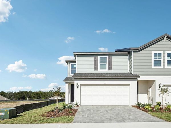 698 MUHLY STREET , LADY LAKE, FL 32159