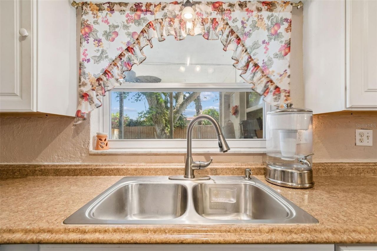 2085 68th Avenue S, Saint Petersburg, FL 33712 Photo