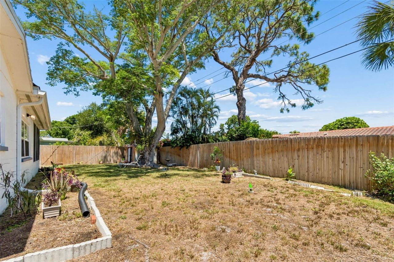 2085 68th Avenue S, Saint Petersburg, FL 33712 Photo