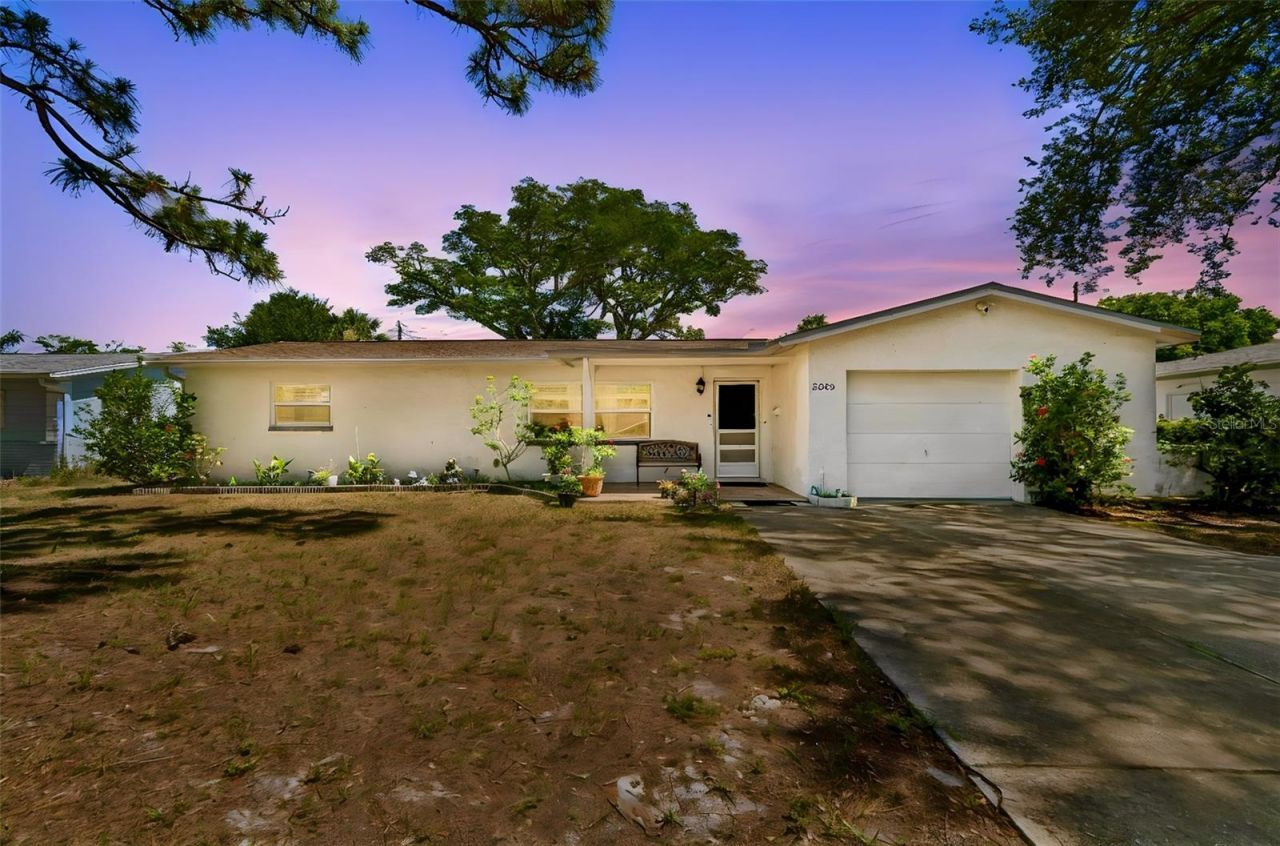 2085 68th Avenue S, Saint Petersburg, FL 33712 Photo