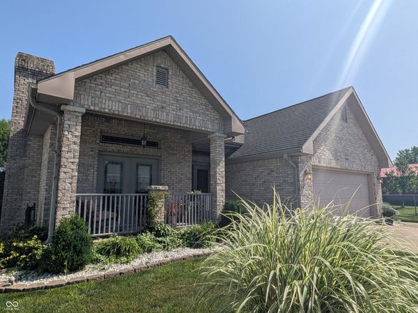 628 E 8th Street, Rushville, IN 46173