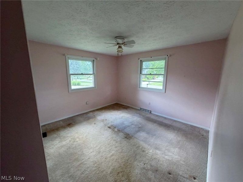 1333 Clarence Street NW, Uniontown, OH 44685 Photo 9