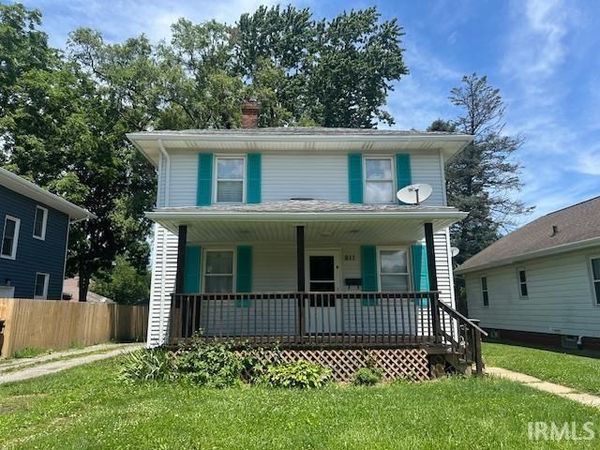 811 E Ewing Avenue, South Bend, IN 46613