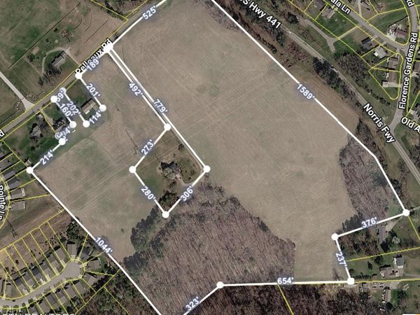 8150 Pelleaux Rd, Knoxville, TN 37938
