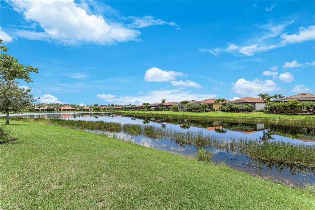 1427 Oceania Dr S, Naples, FL 34113 Photo
