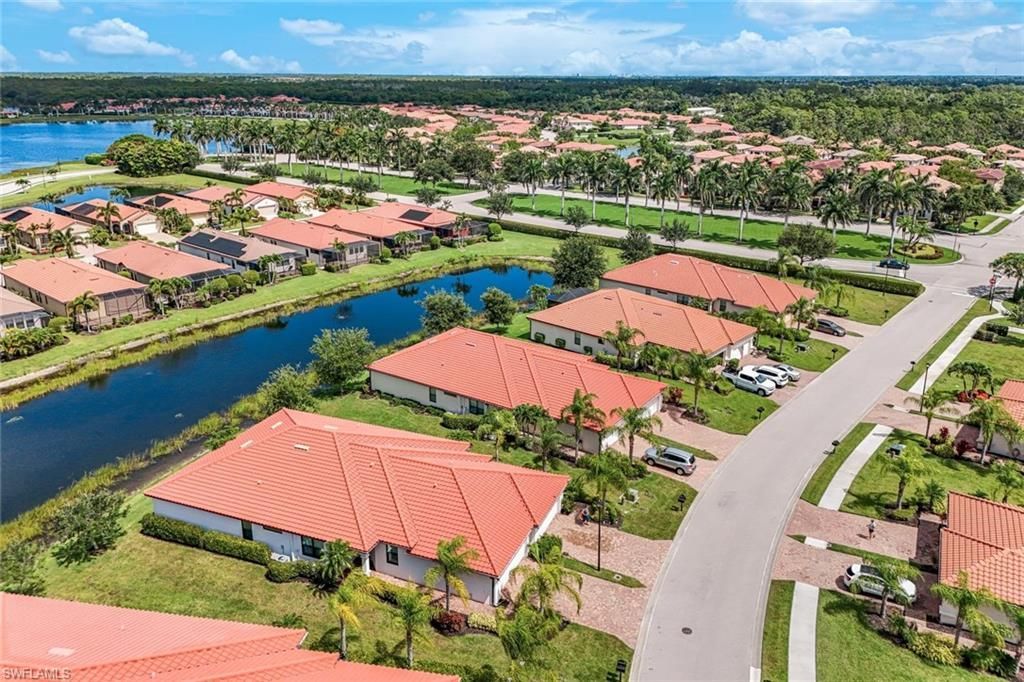 1427 Oceania Dr S, Naples, FL 34113 Photo