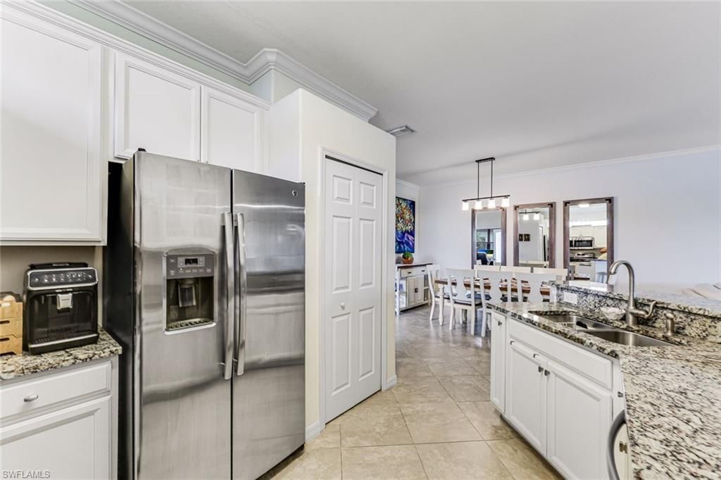 1427 Oceania Dr S, Naples, FL 34113 Photo