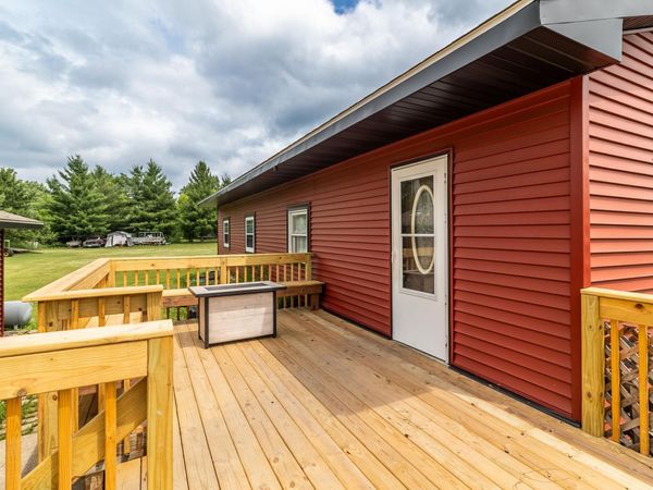 422 E 221st Street , Clearwater, MN 55320