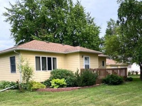 107 S Stewart Avenue S, Jeffers, MN 56145