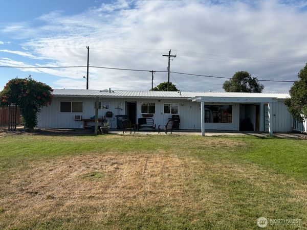 9042 Forrestal Lane , Unit B, Moses Lake, WA 98837