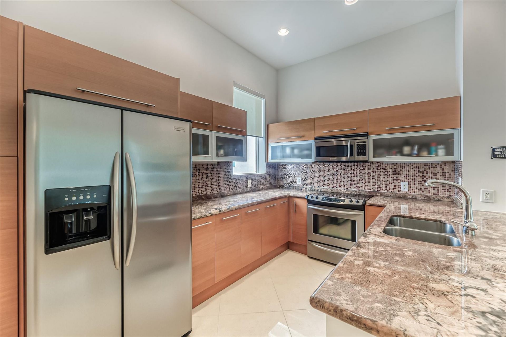 727 NE 4th Avenue, Fort Lauderdale, FL 33304 Photo