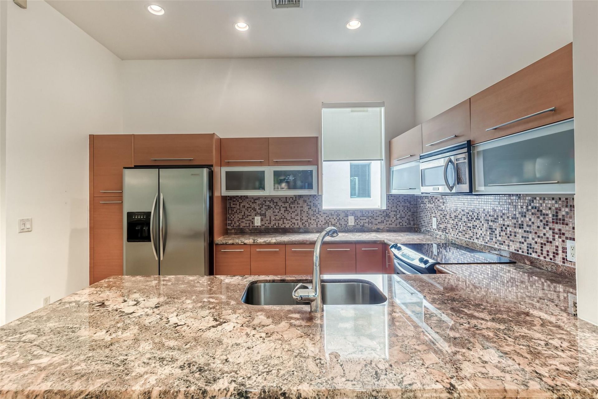 727 NE 4th Avenue, Fort Lauderdale, FL 33304 Photo