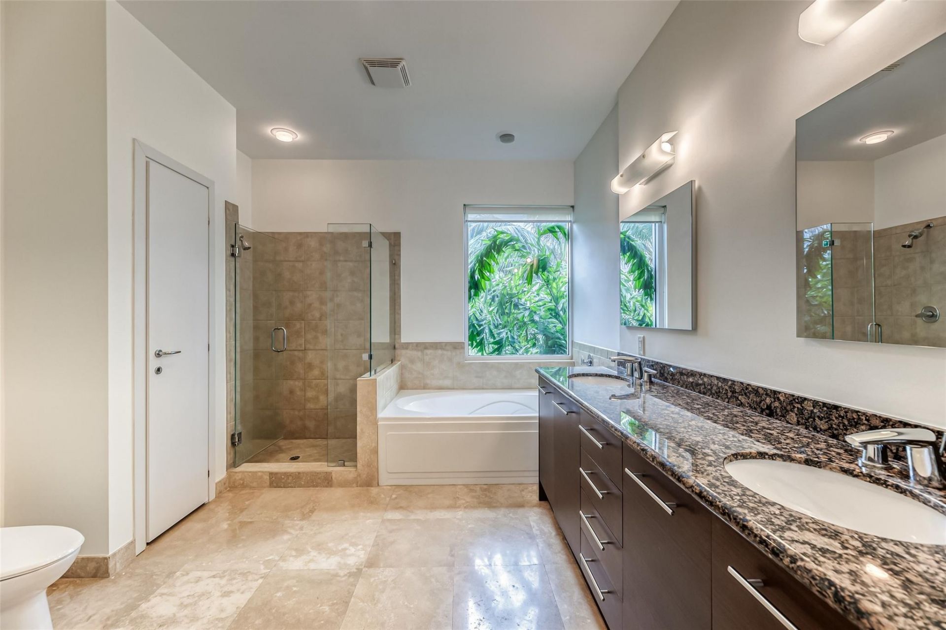 727 NE 4th Avenue, Fort Lauderdale, FL 33304 Photo