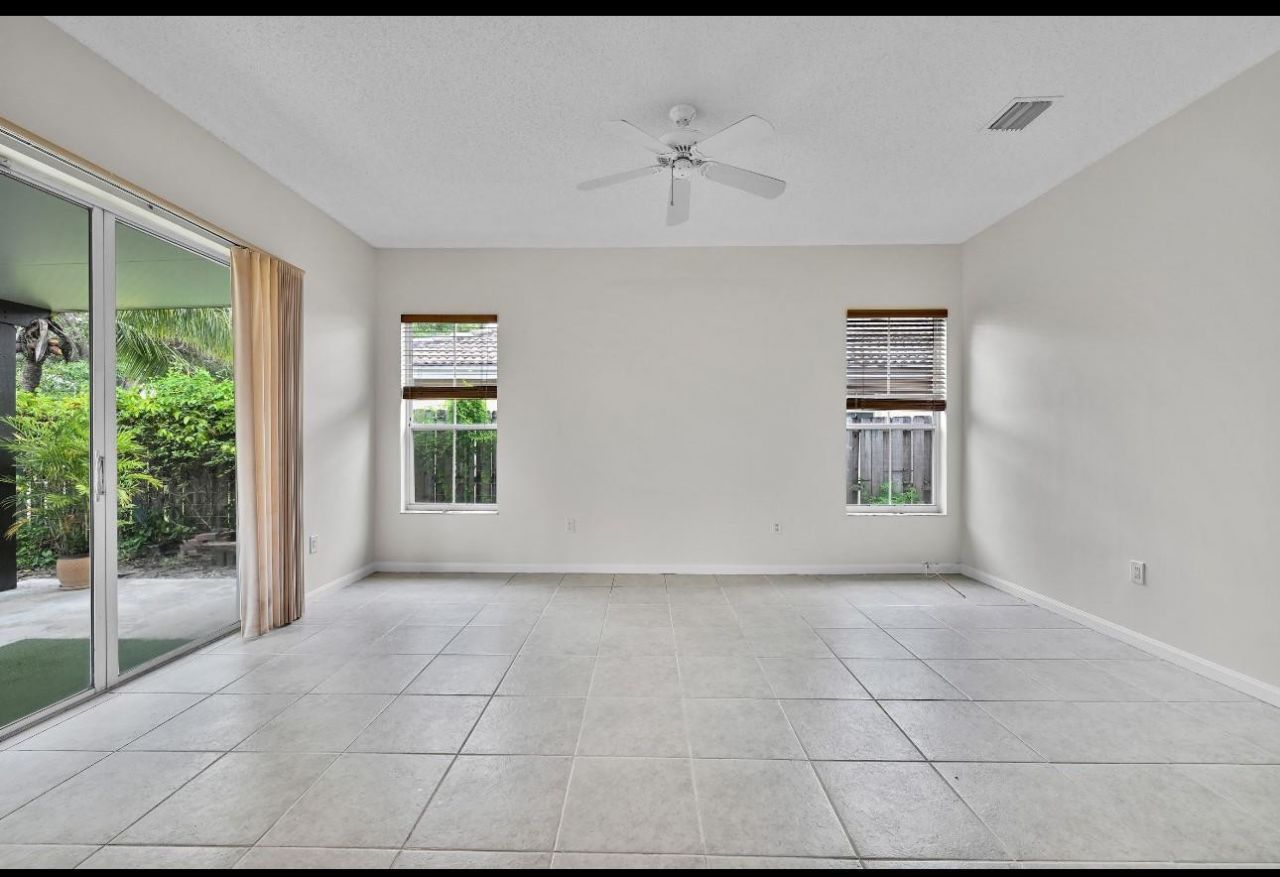 13761 N Garden Cove Circle, Davie, FL 33325 Photo