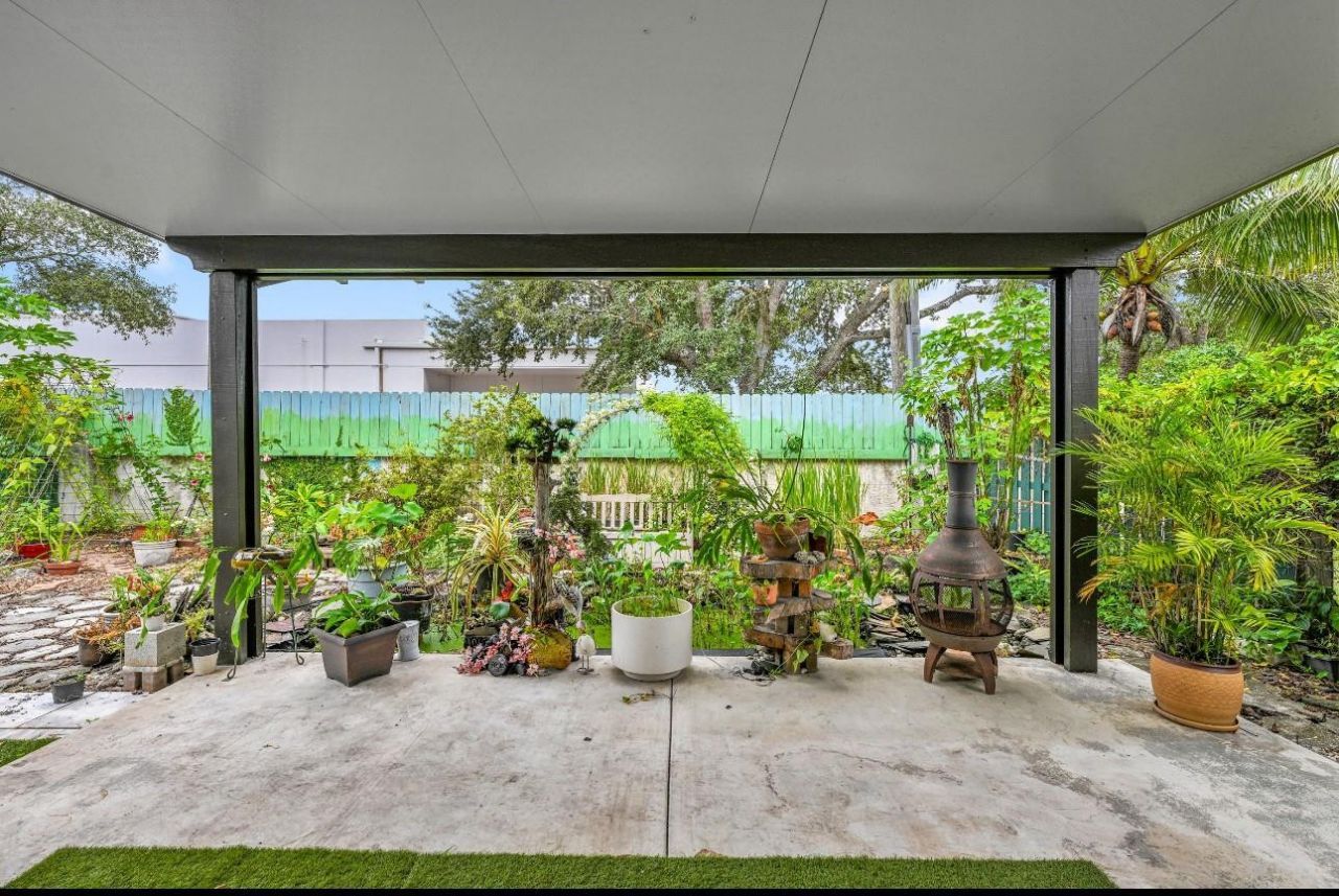 13761 N Garden Cove Circle, Davie, FL 33325 Photo