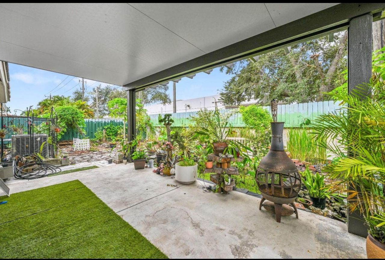 13761 N Garden Cove Circle, Davie, FL 33325 Photo