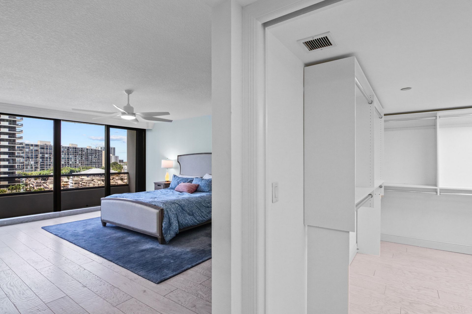100 Lakeshore Drive, Unit 458, North Palm Beach, FL 33408 Photo