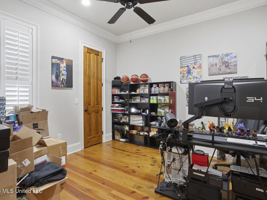Property Image 31