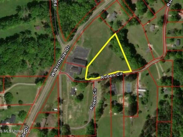 Ruben Circle, Bolton, MS 39041