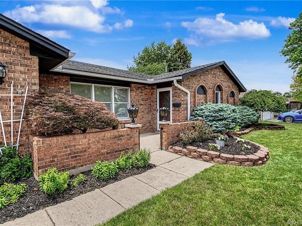 550 Unger Avenue, Englewood, OH 45322