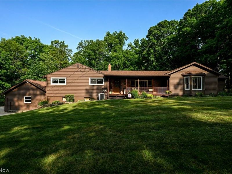 10953 Ambler Lane, Mantua, OH 44255 Photo 1