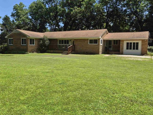 4260 BROADWAY RD, Bartlett, TN 38002