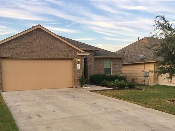 112 Beargrass DR, Kyle, TX 78640