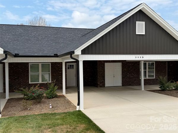 302 E Boyd Street , Unit D, Maiden, NC 28650