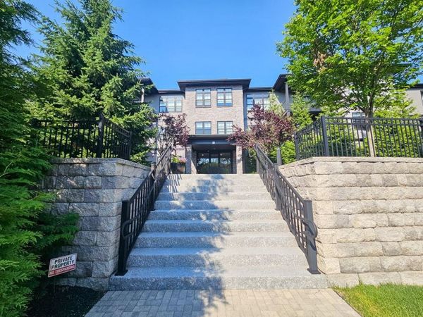 2075 Lafayette Road, Unit 24, Portsmouth, NH 03801