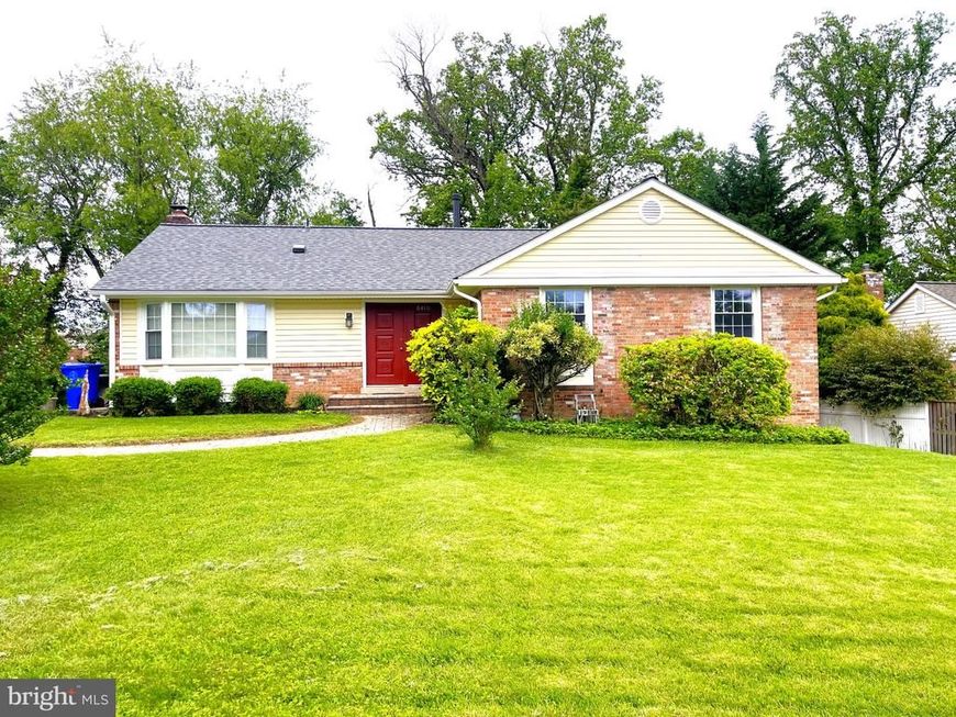 8410 Buckhannon Drive , Potomac, MD 20854 Main Photo