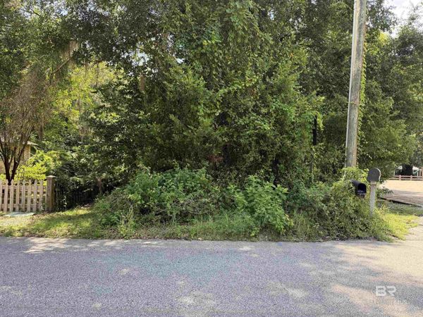 1407 Captain O'Neal Drive, Daphne, AL 36526